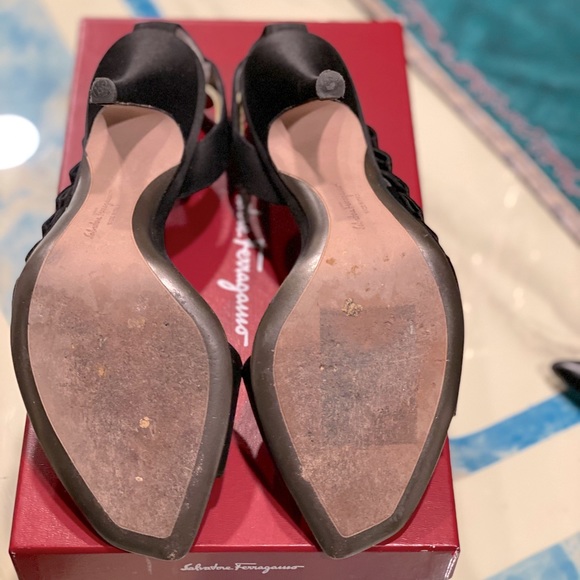 Ferregamo evening shoes - Picture 3 of 7